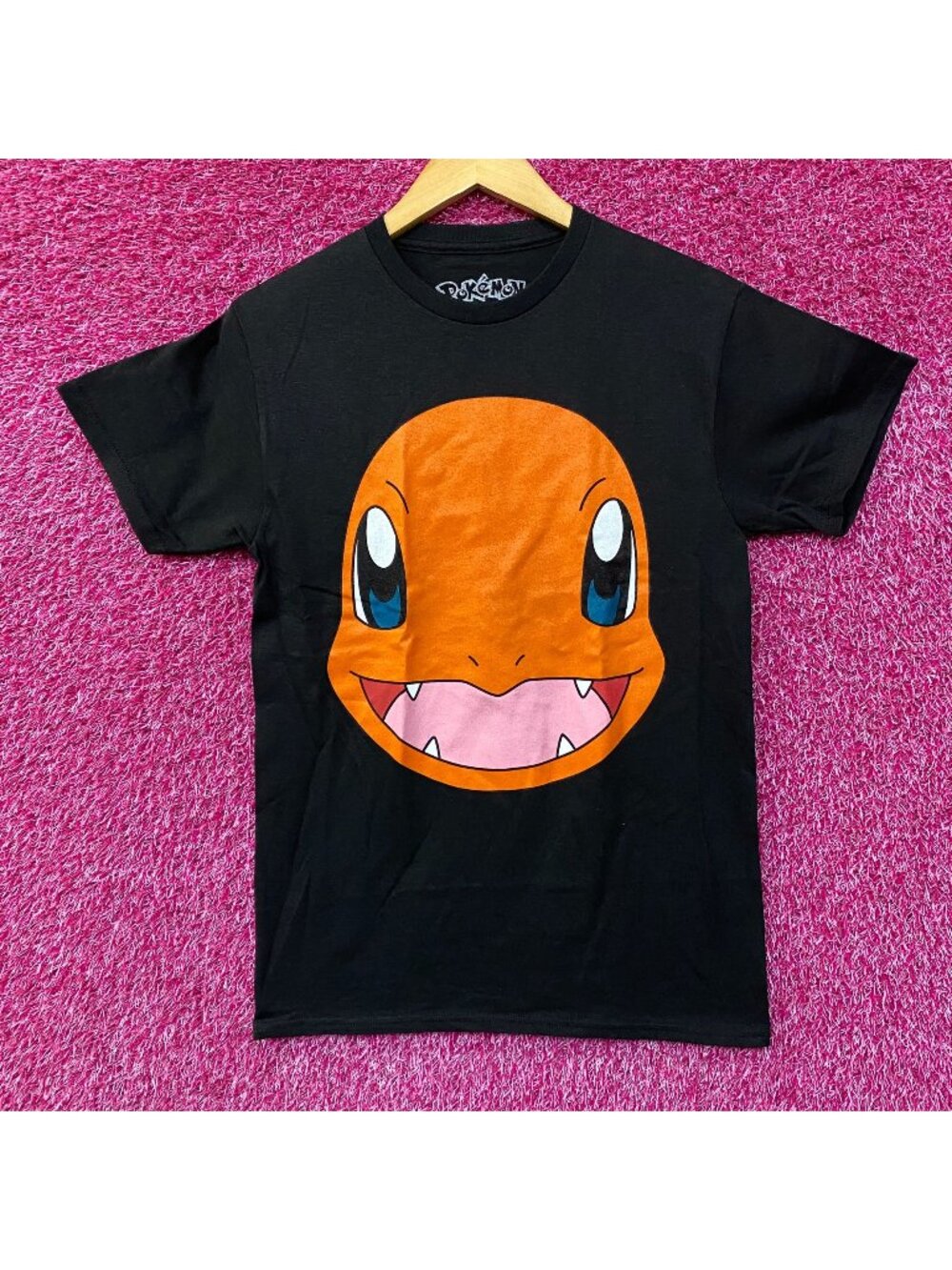 Pokemon Charmander Graphic Print T-Shirt Small